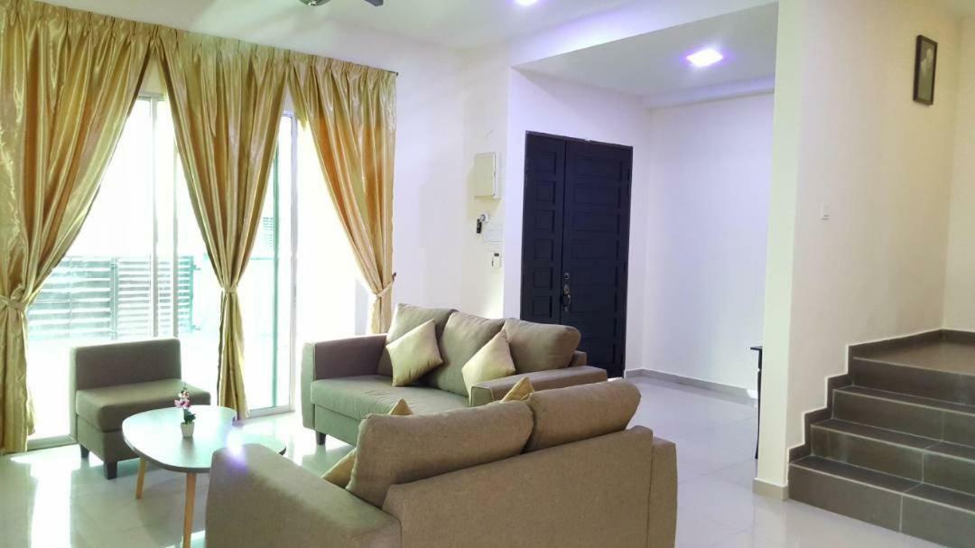 Ipoh Easteden Homestay Екстер'єр фото